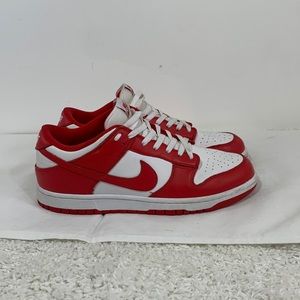 Size 12 - Red and white Nike dunks - comes with extra red laces and stock X tag.